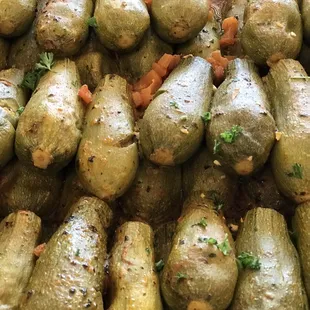 Stuffed zucchini with rice and ground beef