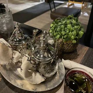 Moroccan Hot Tea with Mint