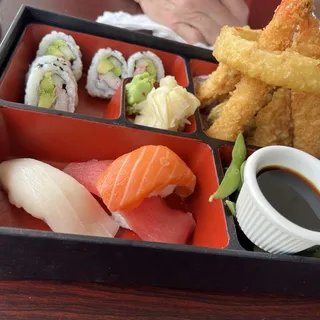 L8. Shrimp and Vegetable Tempura Lunch