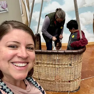 Several balloon areas available for cute pictures!