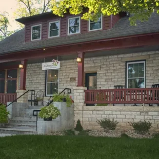 1719 Fairchild Ave. Manhattan KS