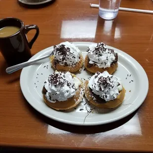 Nutella cheesecake mini waffles