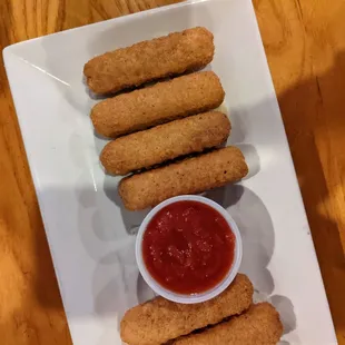 Mozzarella sticks