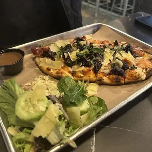 Fig and Prosciutto Flatbread