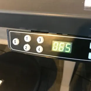 Adjustable Table Electric up ad Down
