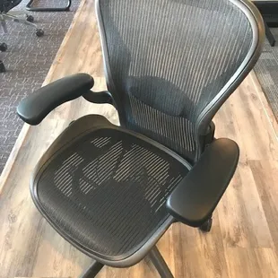 Used Aeron Chair over 200 instock 369.95