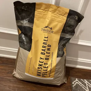 Traeger whiskey barrel blend pellets