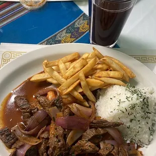 Lomo Saltado