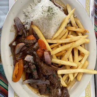 Lomo Saltado