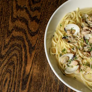 Linguine with White Clam