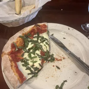 Margarita pizza and bread