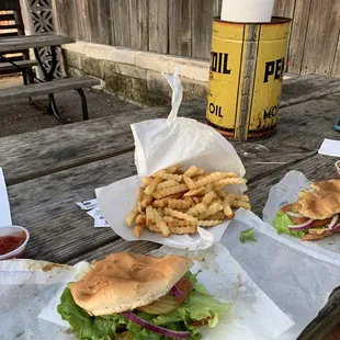 Hatch chili cheeseburger and fries!