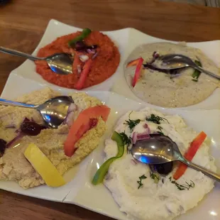 Hummus plate