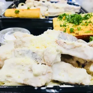 Chicken alfredo dinner plate