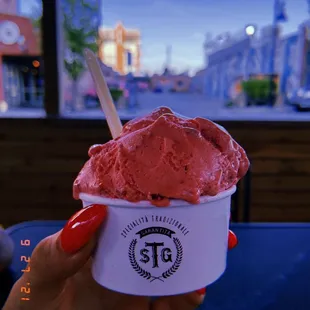 Raspberry gelato