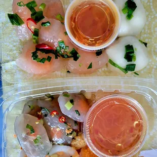 two plastic containers with food in them