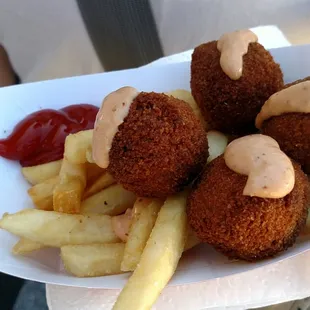Crawfish boudin balls