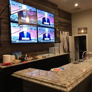 Resident party for the national championship!