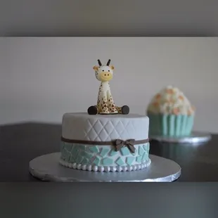 Sophie topped cake