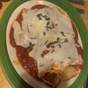 a plate of lasagna