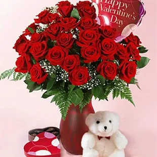 Valentine's day long stem red roses the best of the best Corazon Rio roses