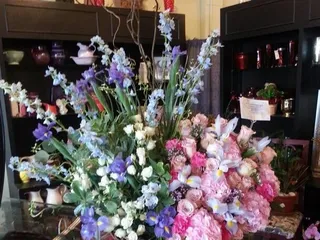 Golden Petal Florist