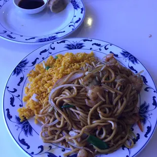 noodles, noodle dish, ramen, ramen and noodles, noodle soup, food