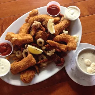 Captain&apos;s platter! $34.99 I think. Good value! With a side of free chowder for checking in :)