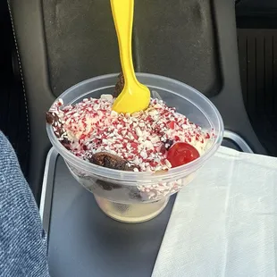 Santa brownie sundae for the W!