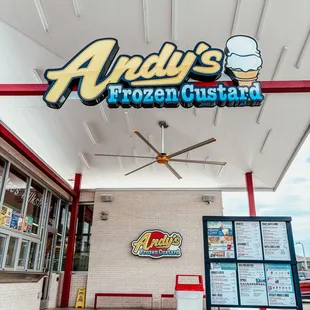 Andy&apos;s