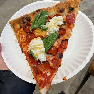 Pepperoni Special (House Favorite) Pie