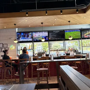 Full bar @ Andy's Pizza