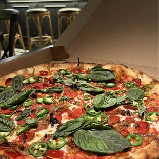 Pepperoni Special (House Favorite) Pie