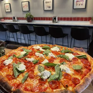 Pepperoni Special (House Favorite) Pie