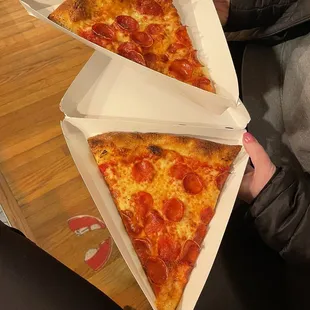 food, pizza