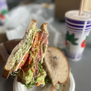 Roast Beef, Tomato, Cheese &amp; Avocado