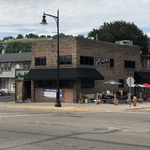 My husband and his business partner recently purchased Andy's Sports Bar &amp; Grill!