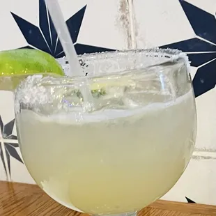 Skinny margarita large extra salt for me