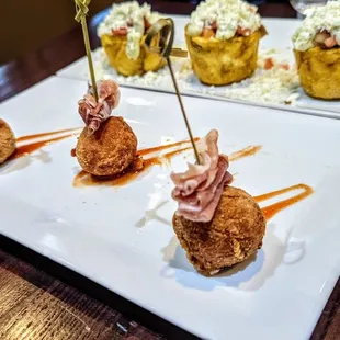 Croquettes (two) / Croquetas de la Casa &amp; Tostones rellenos con vaca frita