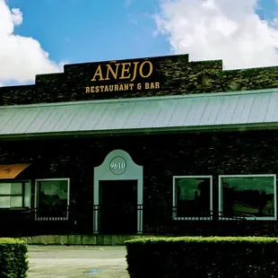 Añejo Restaurant &amp; Bar