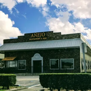 Añejo Restaurant &amp; Bar