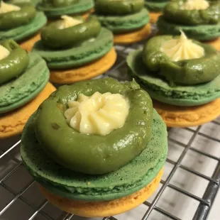 Mango-Matcha Macarons
