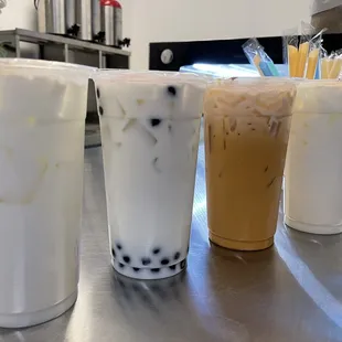 3 Almond Milk Tea and Thai tea with coconut jelly. 2/4/23