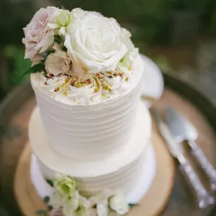 2 Tier Pistachio Rose Wedding Cake