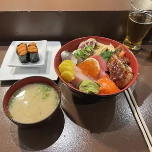 Uni   Sea Urchin, Miso Soup, Chirashi Sushi