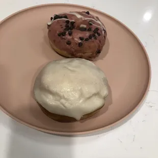 Raspberry Chocolate Chip Donut