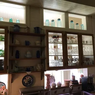 I love the cabinets!