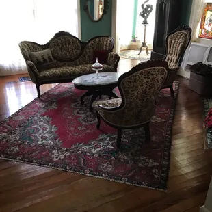 Another common area.