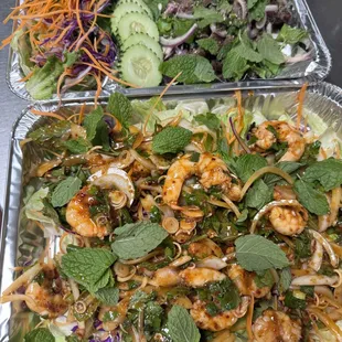 Ribeye salad vs Pla Kong (Grilled shrimp salad)- Thai turf and surf!