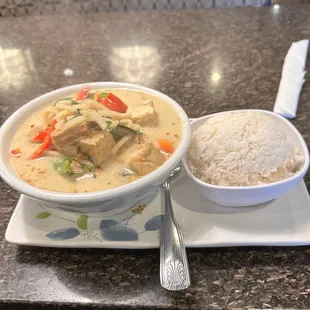 This is the eggplant, green curry, medium spice, which is absolute perfection!